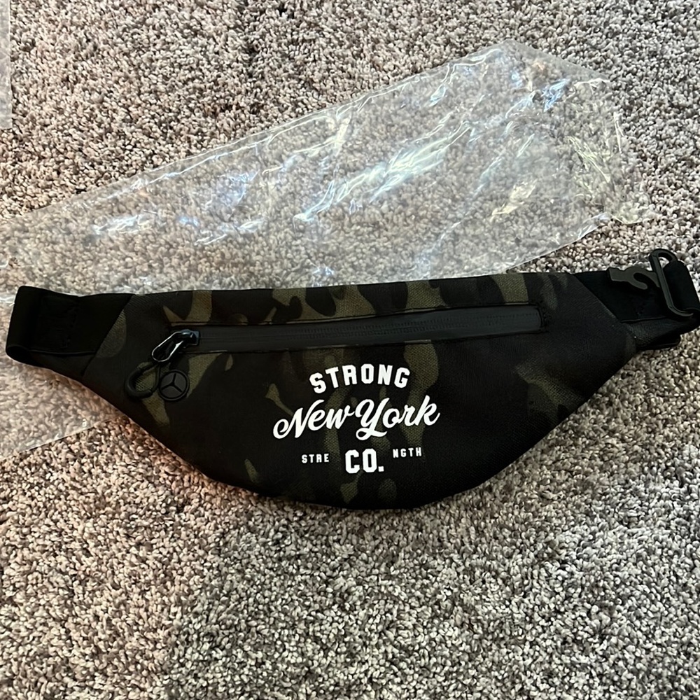 Fanny pack